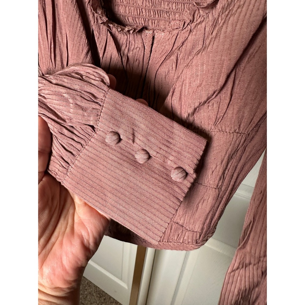 ASTR the Label Women's‎ XS Mauve Long Sleeve Smocked Ruffle Crop Top Blouse - Picture 7 of 7